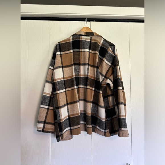Plaid Button-Up Shacket - Picture 3 of 5